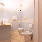 Hotel Surrounded By Greenery With Swimming Pool In Just 600 Meters From The Sea *