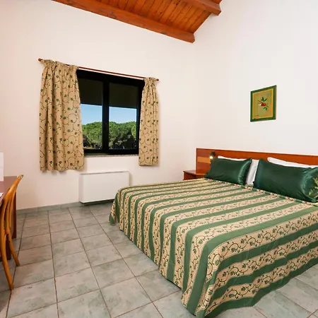 Surrounded By Greenery With Swimming Pool In Just 600 Meters From The Sea Arborea