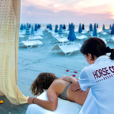 Surrounded By Greenery With Swimming Pool In Just 600 Meters From The Sea Hotel Arborea