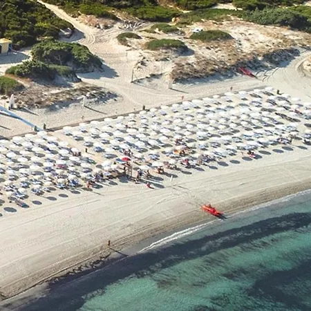 Surrounded By Greenery With Swimming Pool In Just 600 Meters From The Sea Arborea