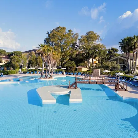 Surrounded By Greenery With Swimming Pool In Just 600 Meters From The Sea Arborea